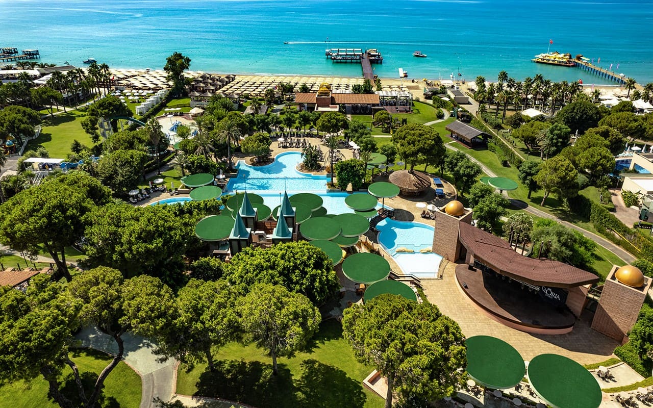Experience your holiday at Gloria Verde with Syntours privilege!