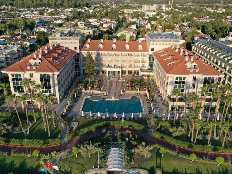 Fame Residence Kemer